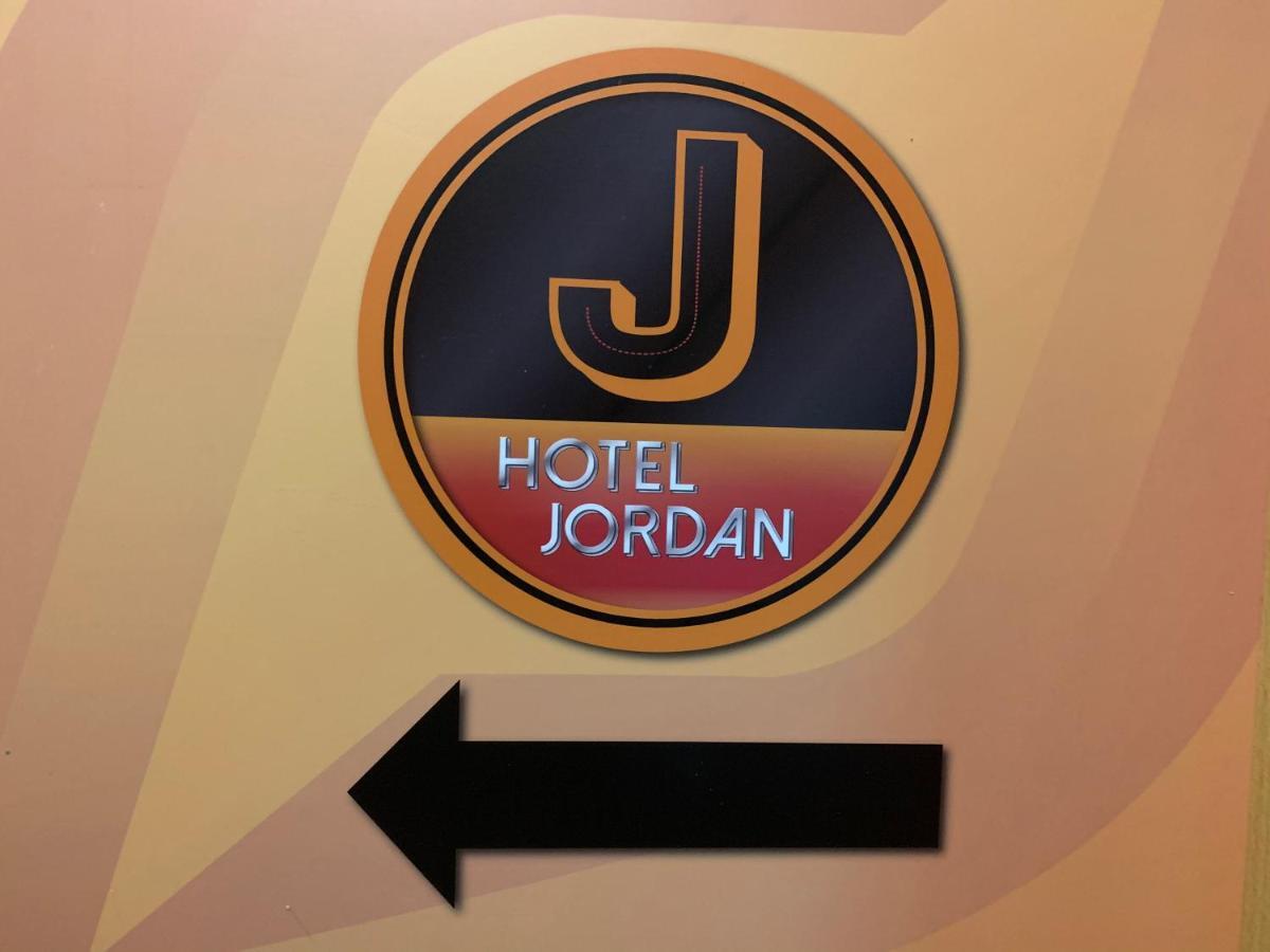 J Guest house *