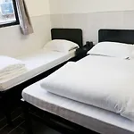 Kowloon Mongkok 2407 Guest House
