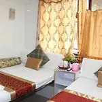 Leisure Hostel