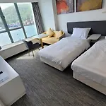 Grand Bay View Hotel