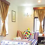 Days Hostel Block D