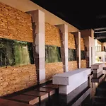 Winland 800 Hotel