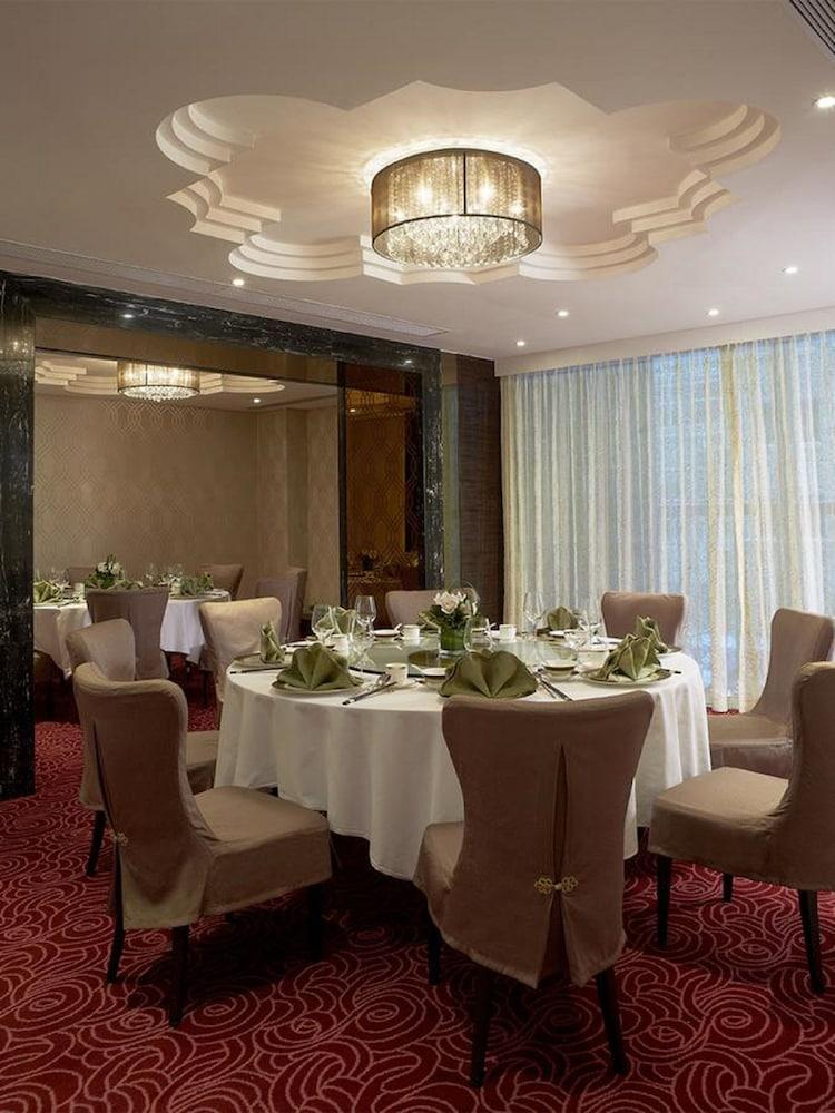 Dorsett Kwun Tong, Hotel Hong Kong