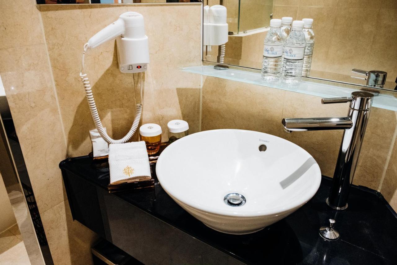 The Empire Kowloon - Tsim Sha Tsui Hotel 4*