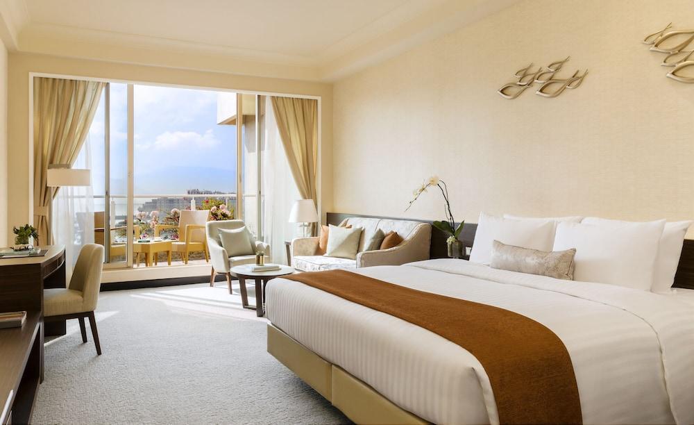 Gold Coast Hotel 5*