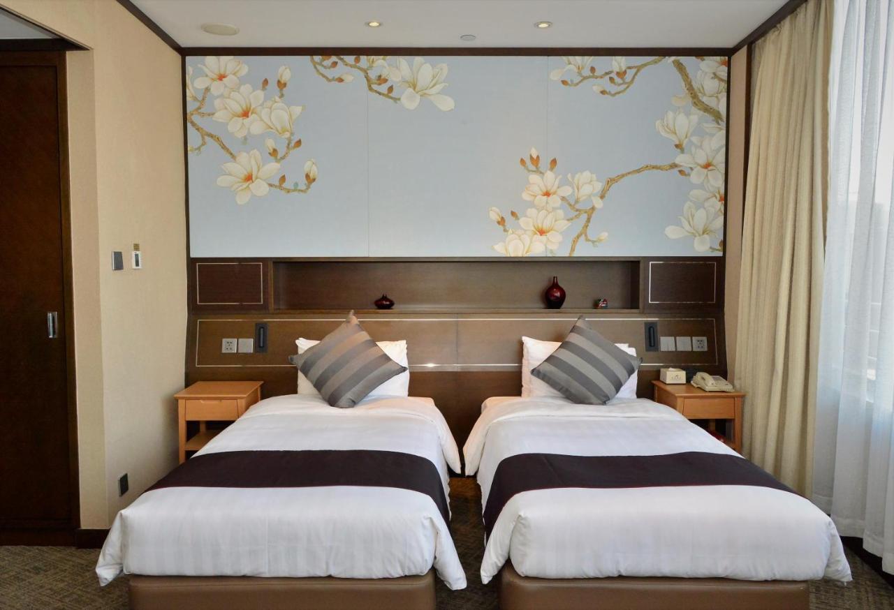 South Pacific 4* Hong Kong