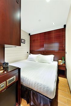 The Shai Red - Formerly Mingle In The Shai Hotel Hong Kong