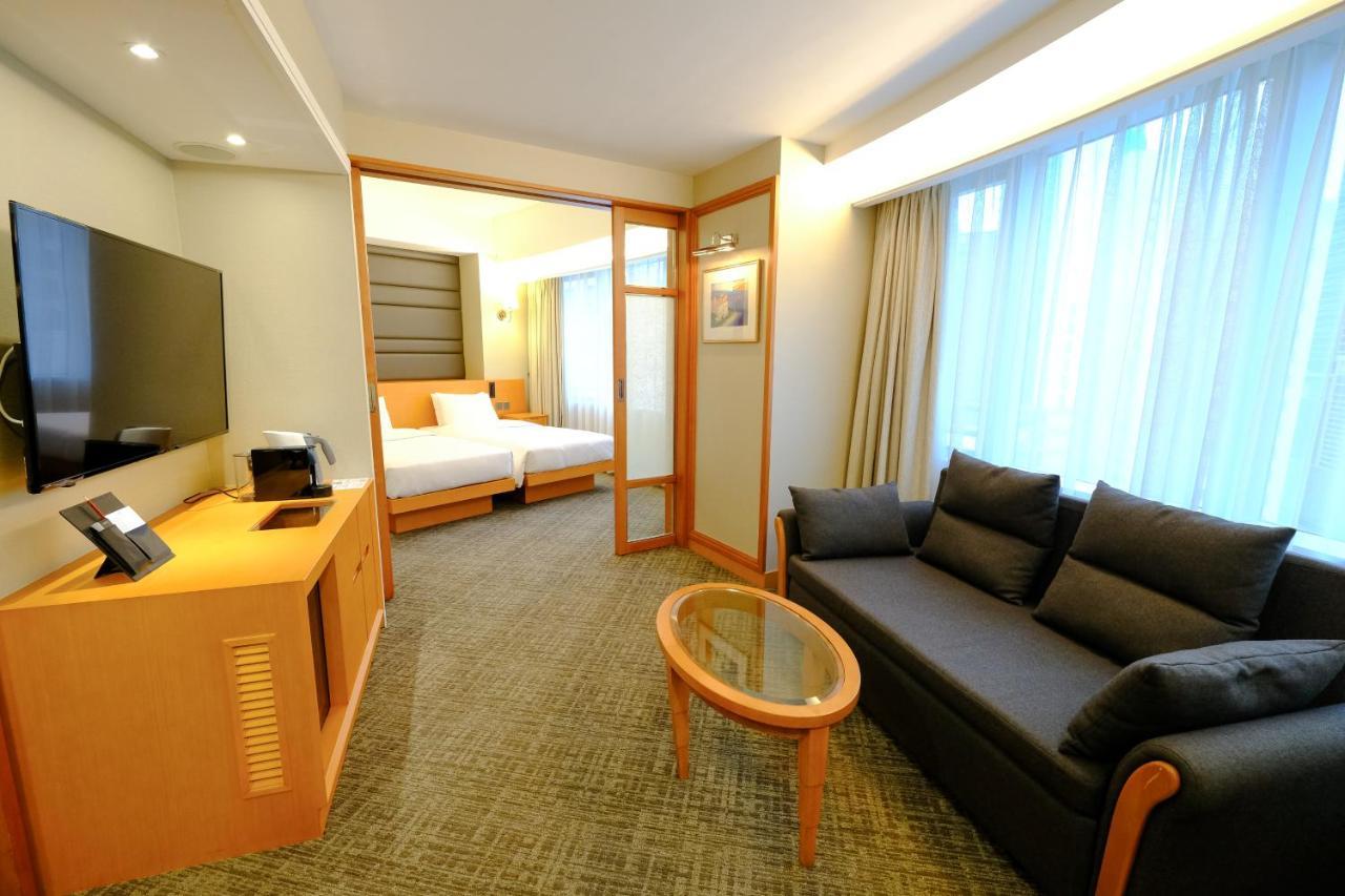 South Pacific Hotel