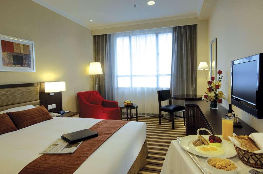Metropark Kowloon Hotel