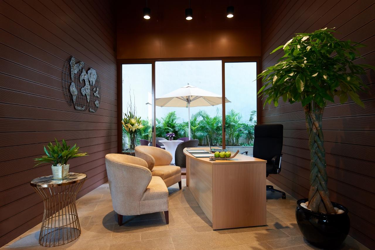 Dorsett Kwun Tong, Hotel 4*