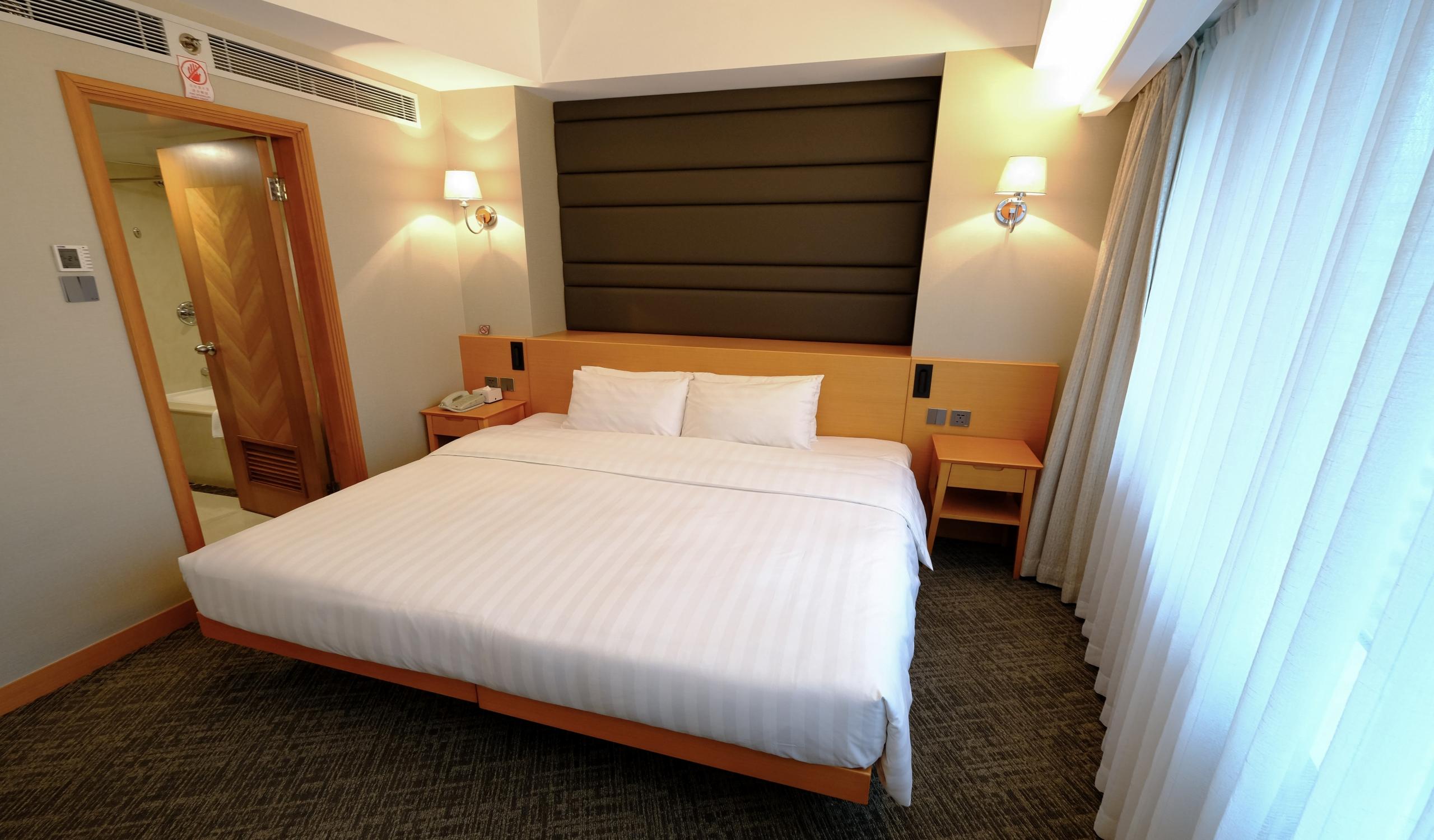 South Pacific 4*