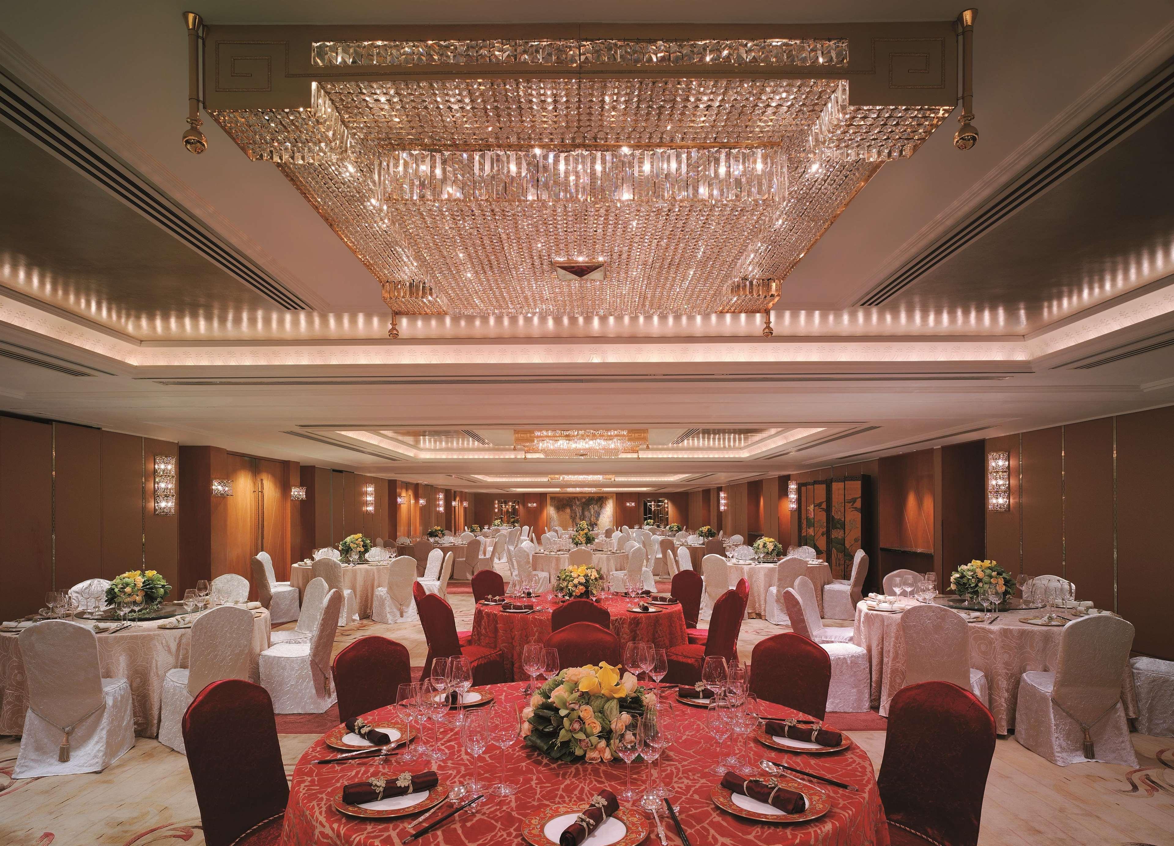 Hotel Kowloon Shangri-la,