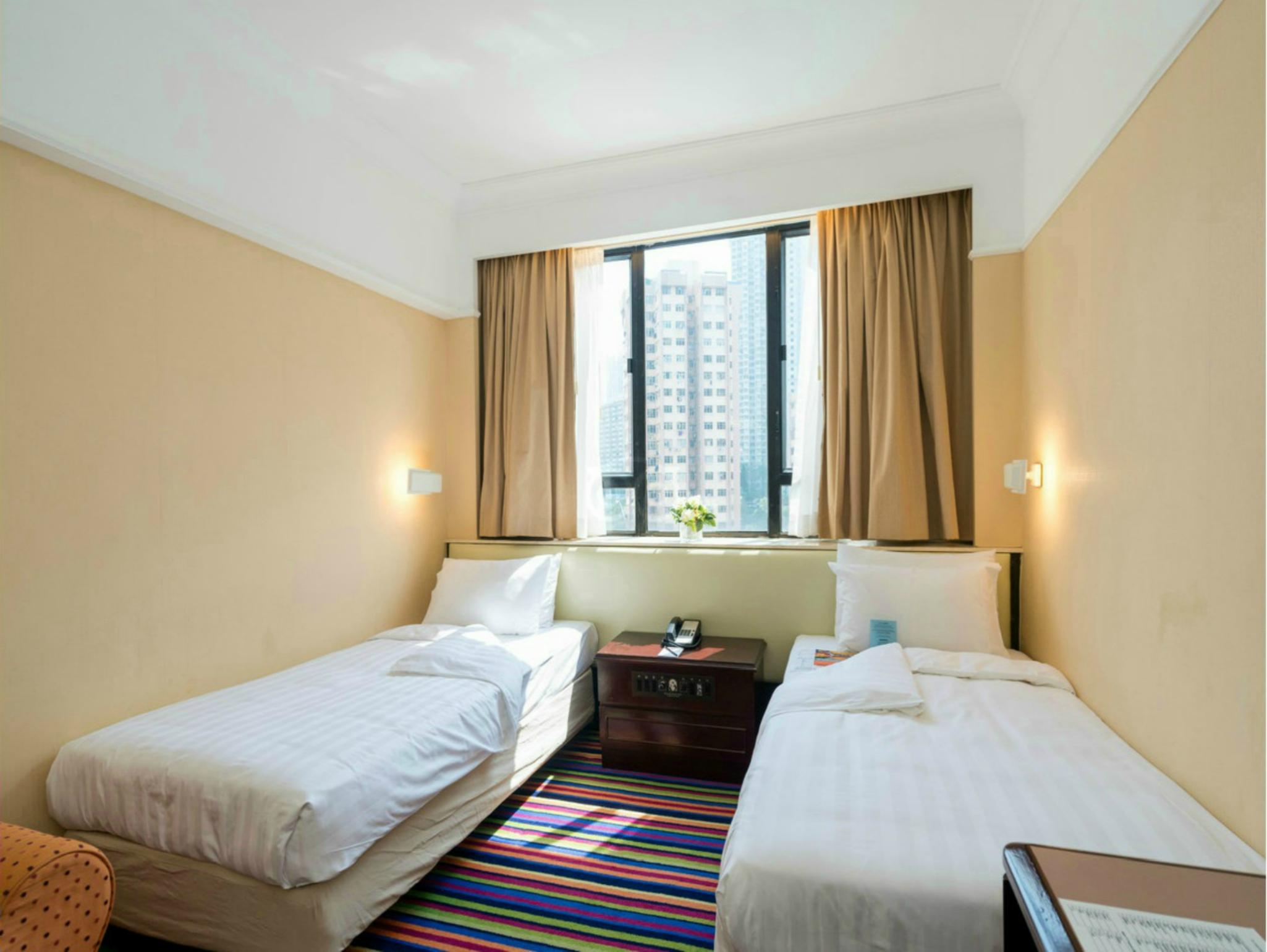 Panda Hotel
