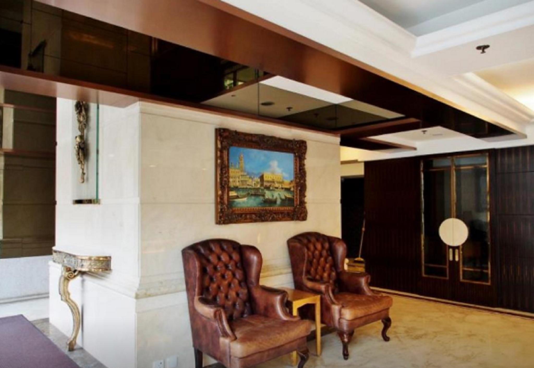 Oriental Lander Hotel 3*