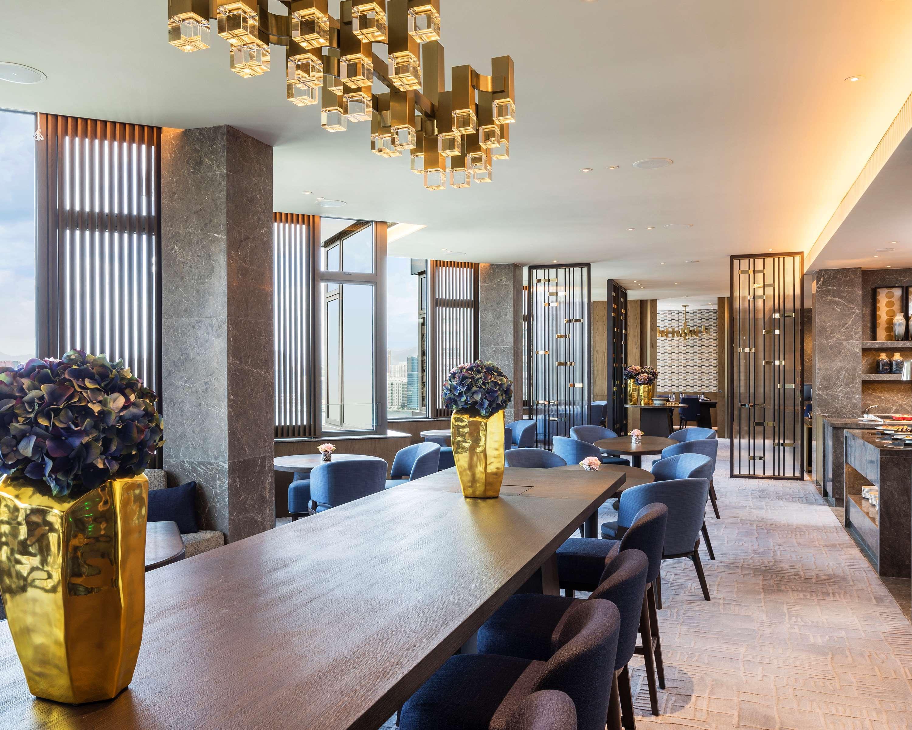 Hotel Hyatt Centric Victoria Harbour Hong Kong