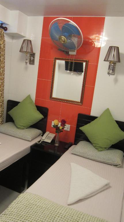 Delta Lounge Guest house Hong Kong