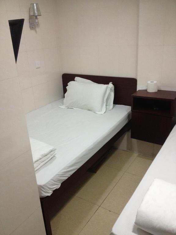 First Class Guest house *