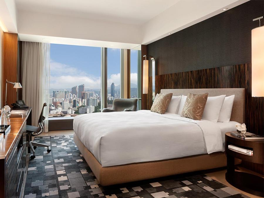 Icon Hotel 5*