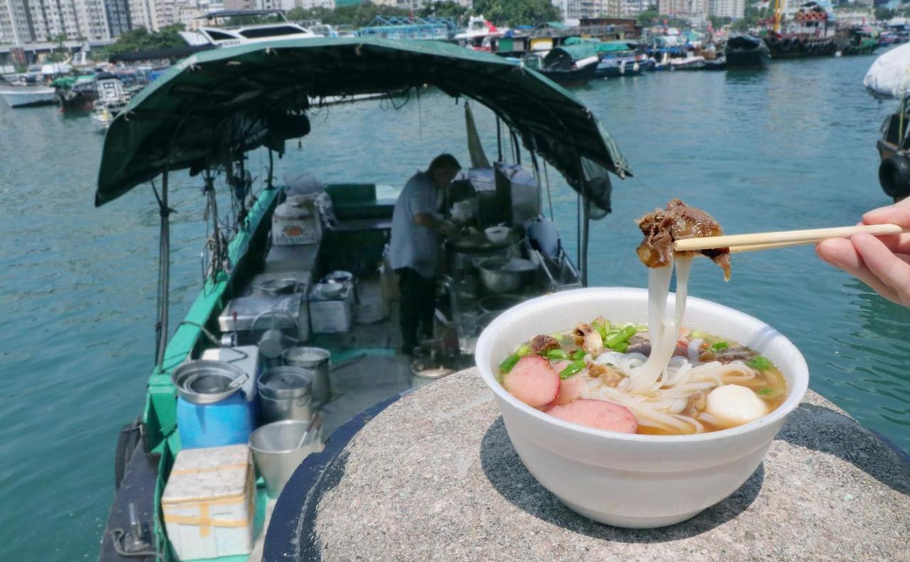 Urbanwood Ap Lei Chau Hotel 4*