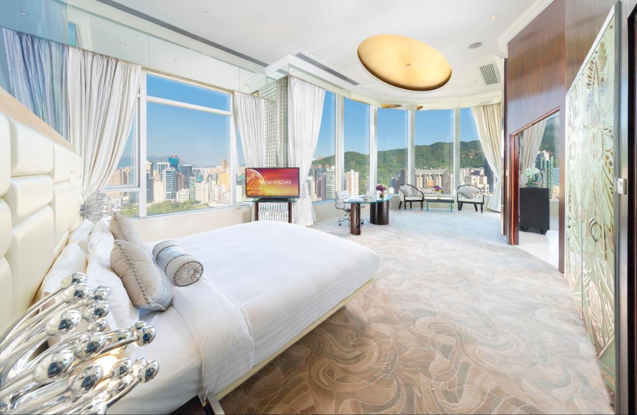 Regal 5*