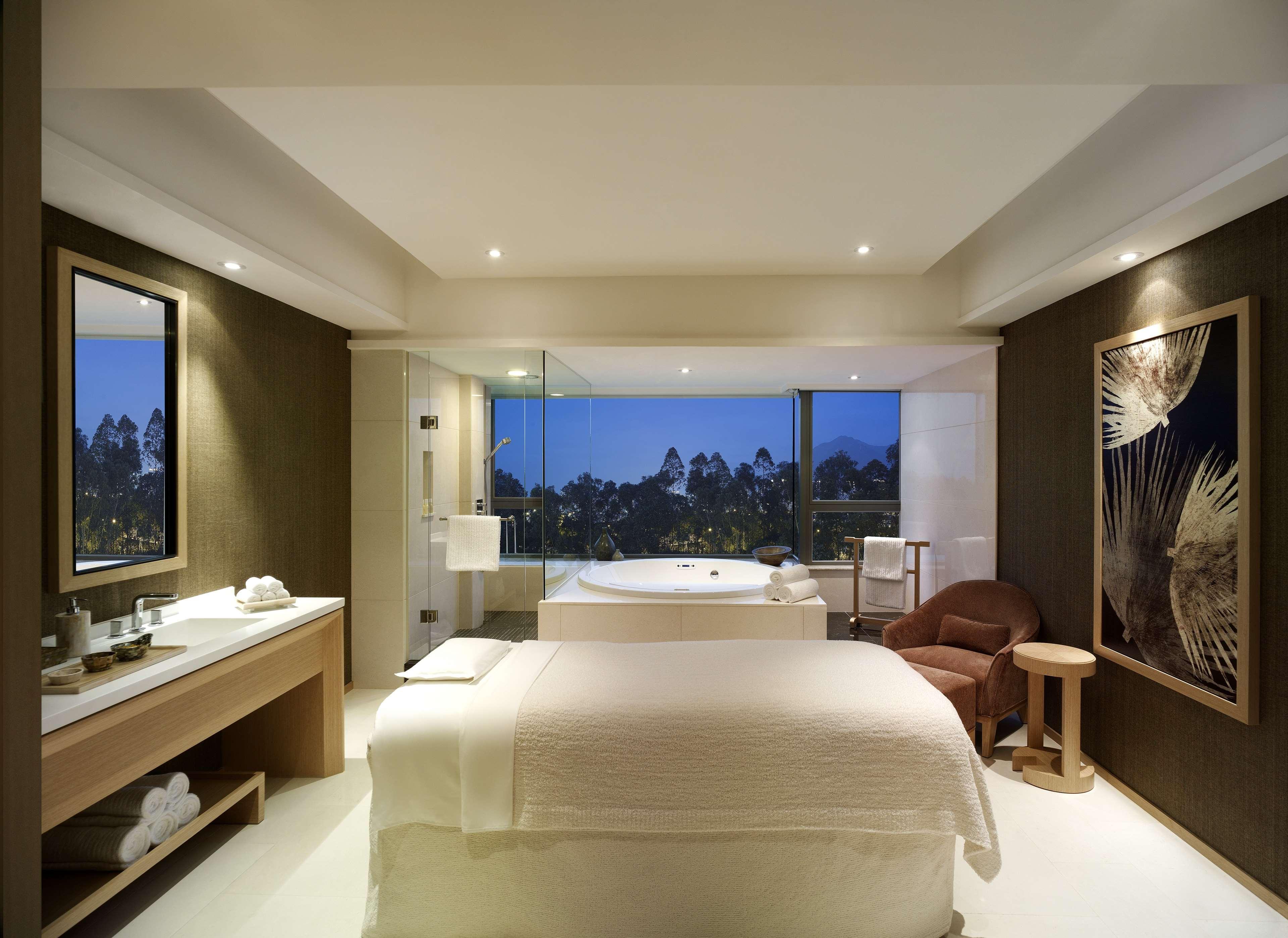 Resort Hyatt Regency Hong Kong, Sha Tin