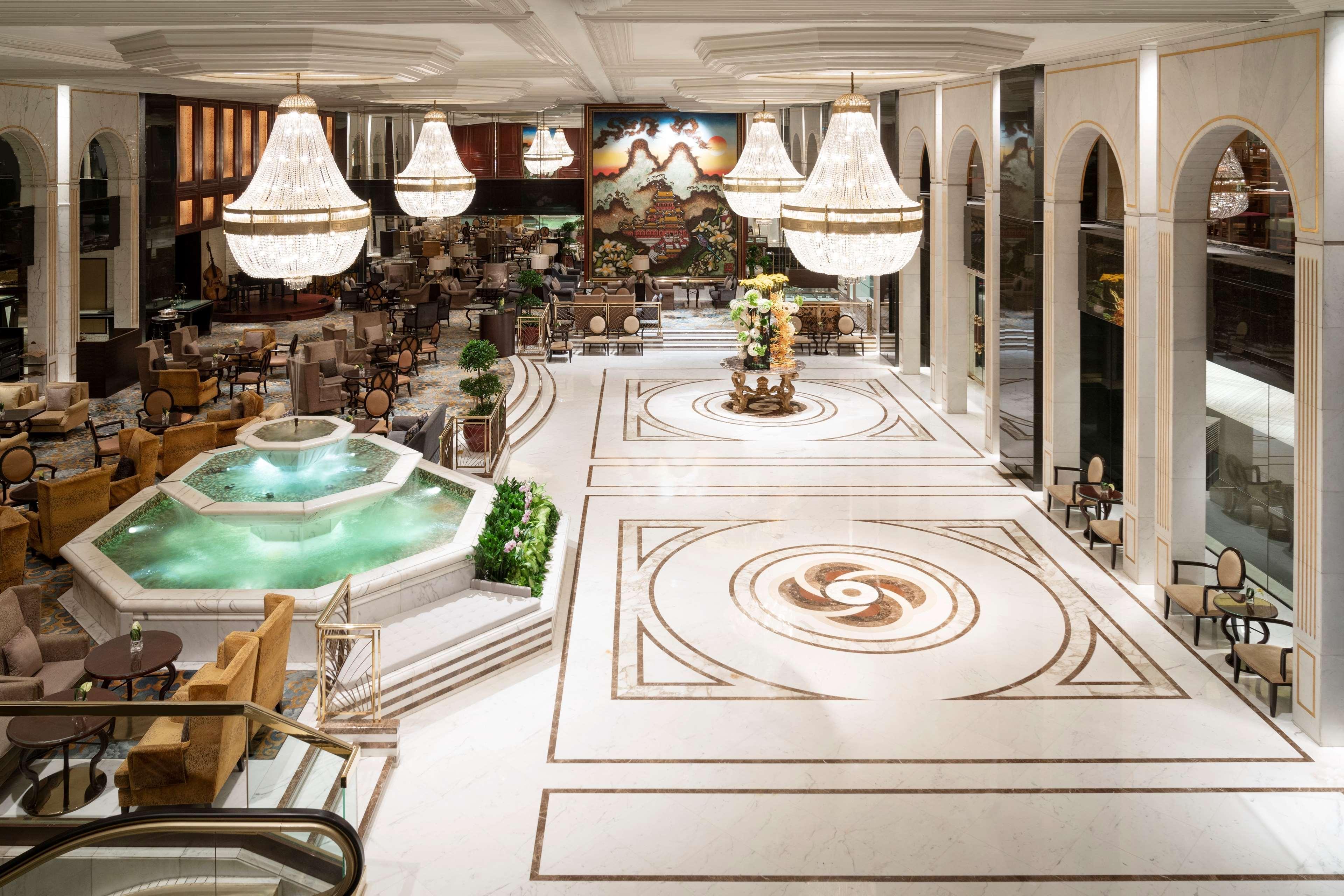 Hotel Kowloon Shangri-la, 5*