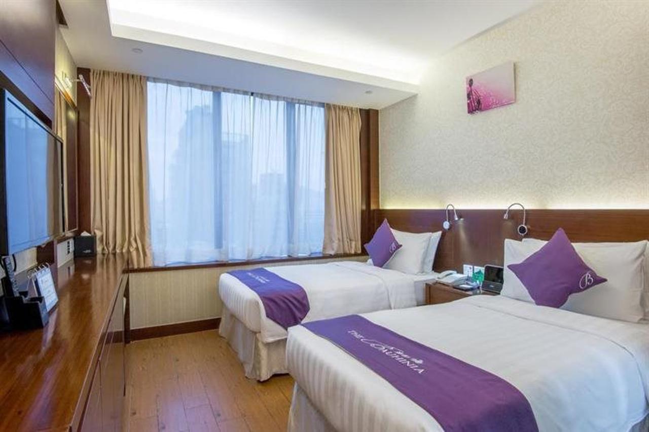 Hotel The Bauhinia - Tsim Sha Tsui