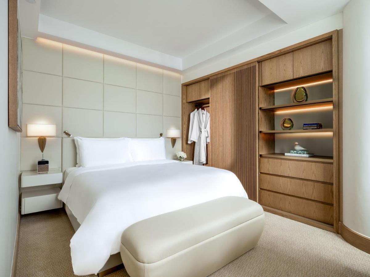 Hotel Lanson Place Causeway Bay, Hong Kong