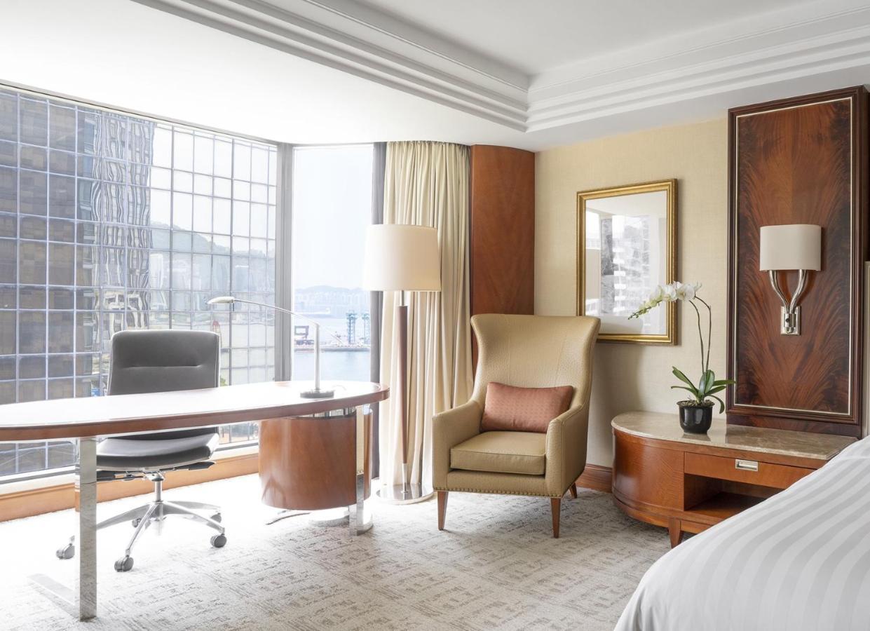 Kowloon Shangri-la, 5*