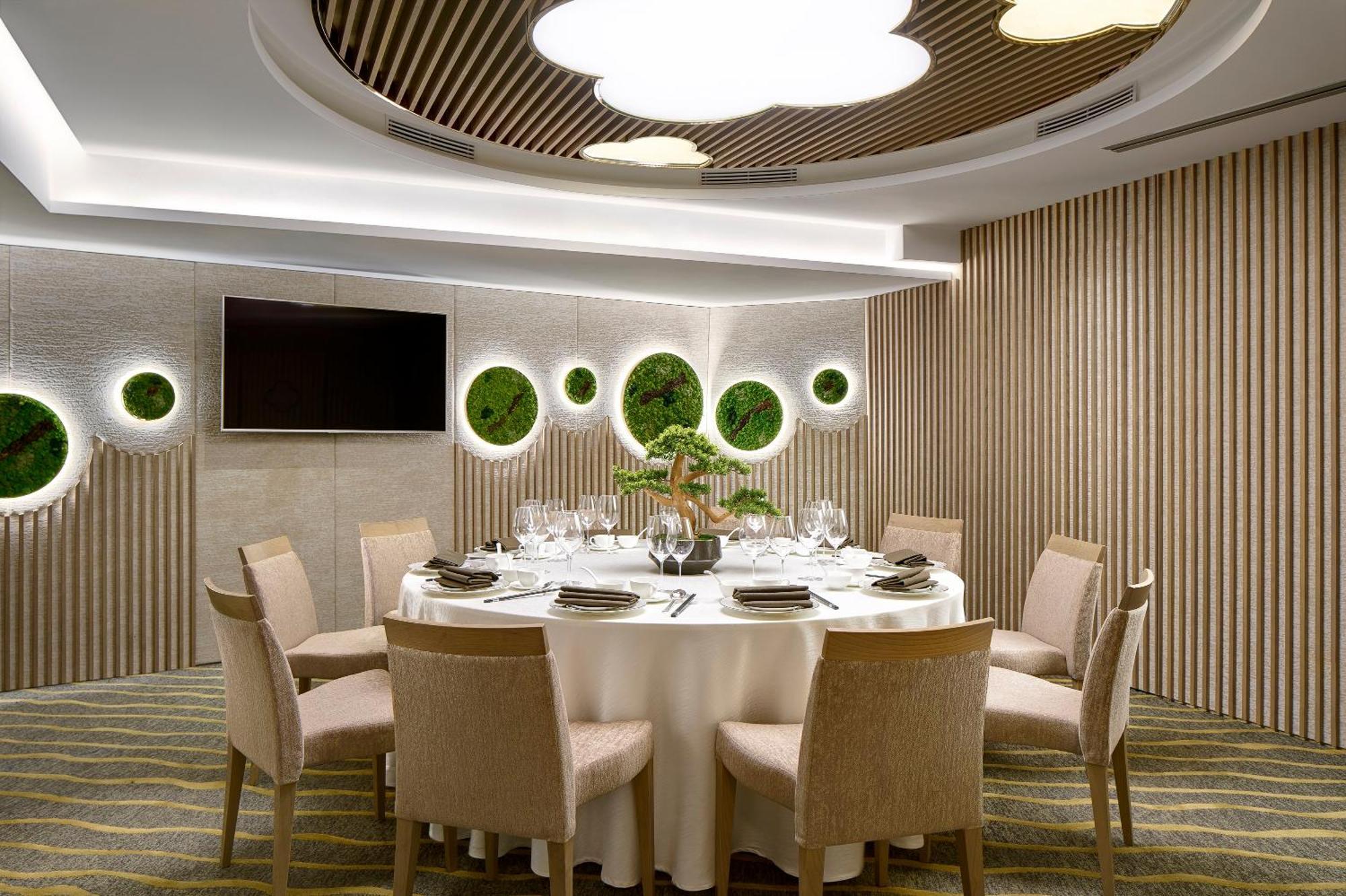 Nina Causeway Bay 4* Hong Kong