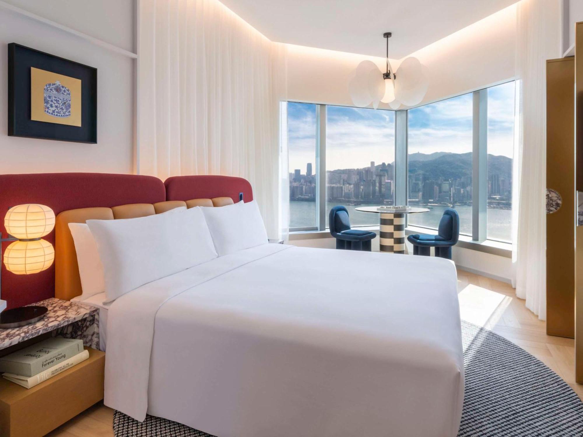 Hotel Mondrian
