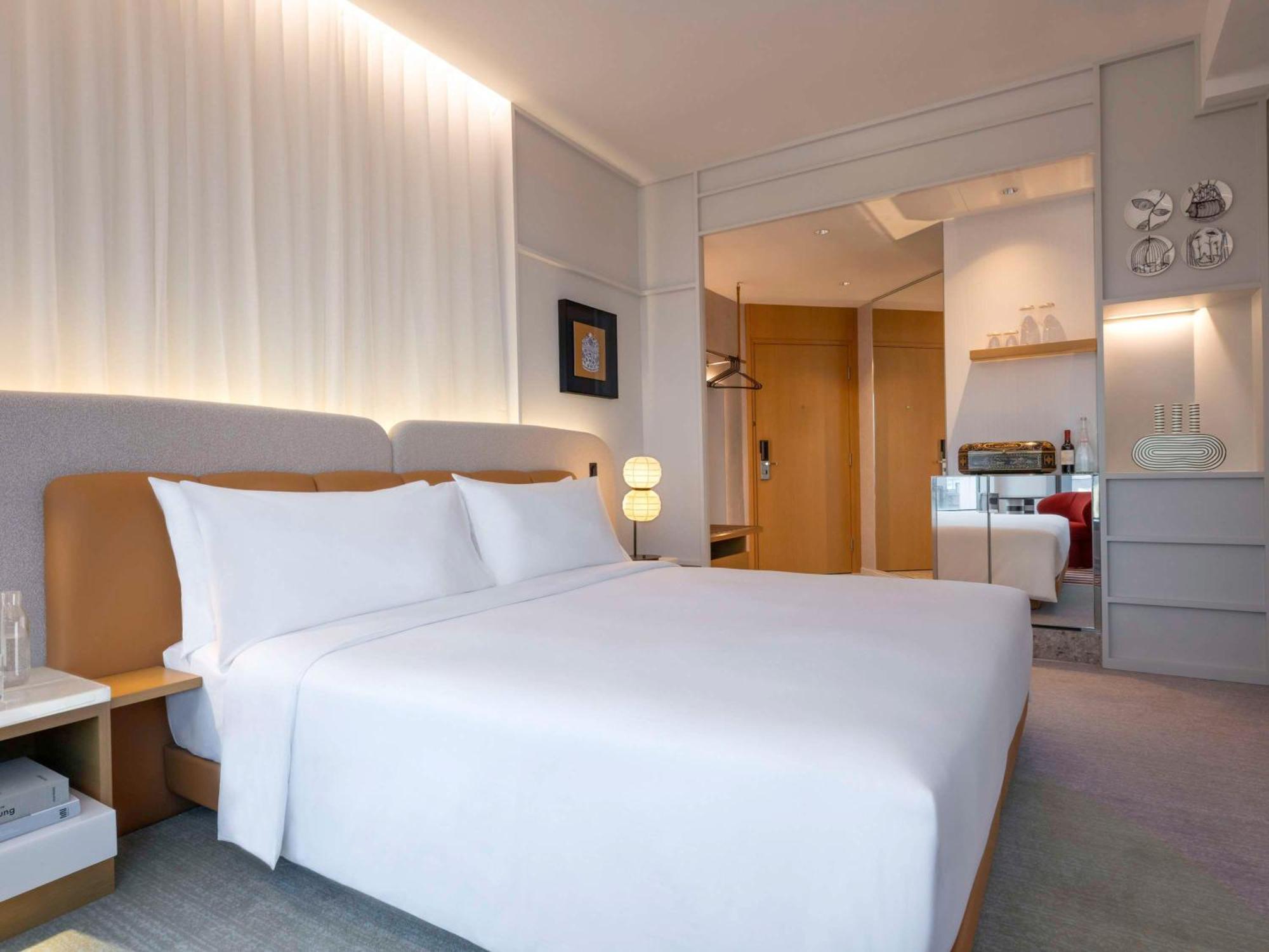 Mondrian 5* Hong Kong