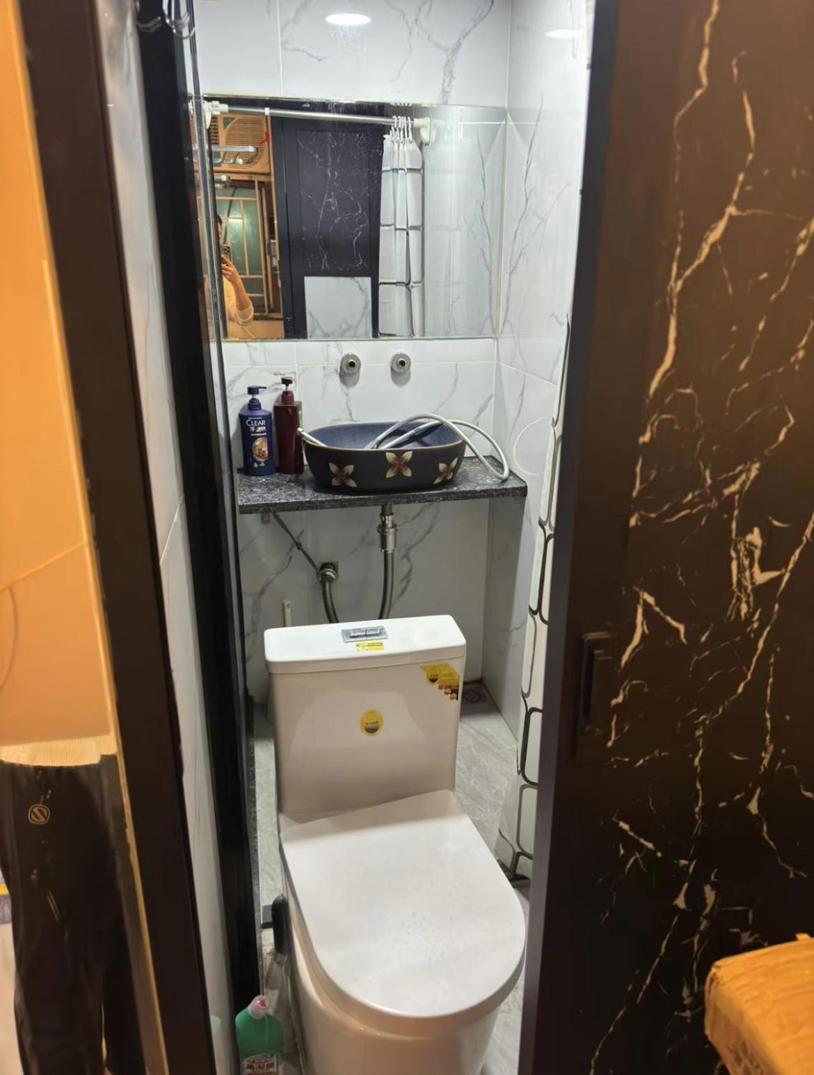 Sleep Cubee Capsule hotel