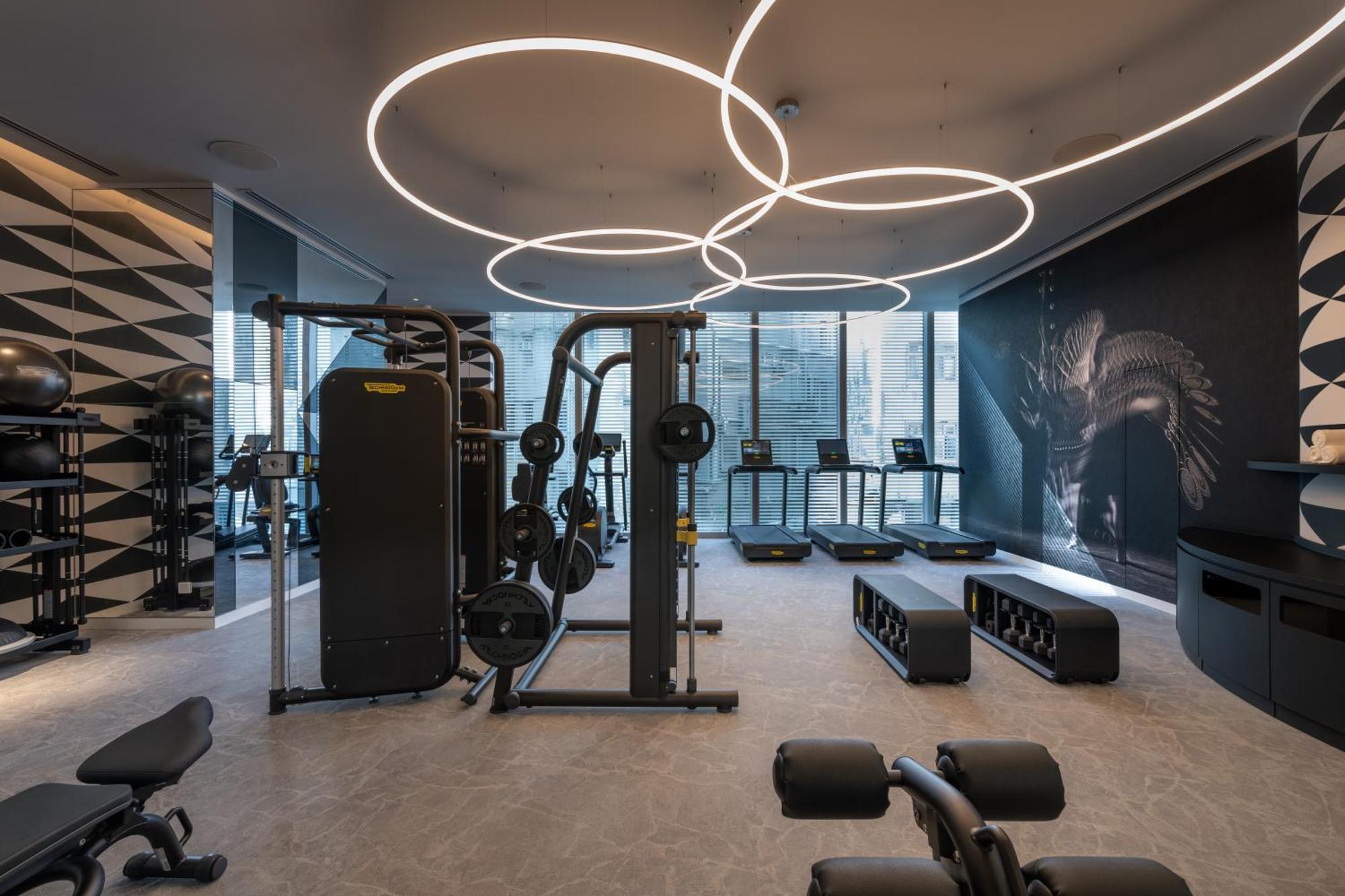 Mondrian 5* Hong Kong
