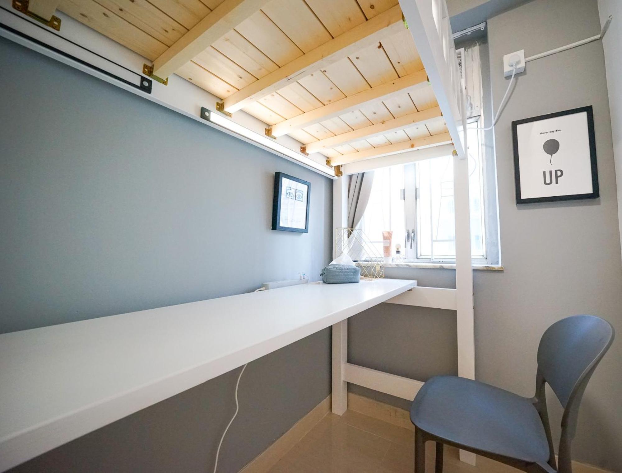 Hostel Student - 290 Hennessy Road *