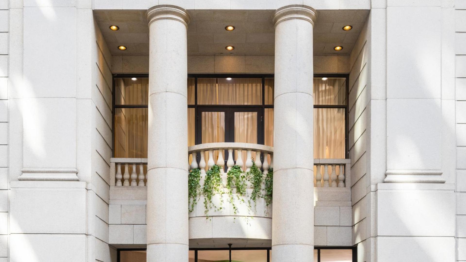 Lanson Place Causeway Bay,