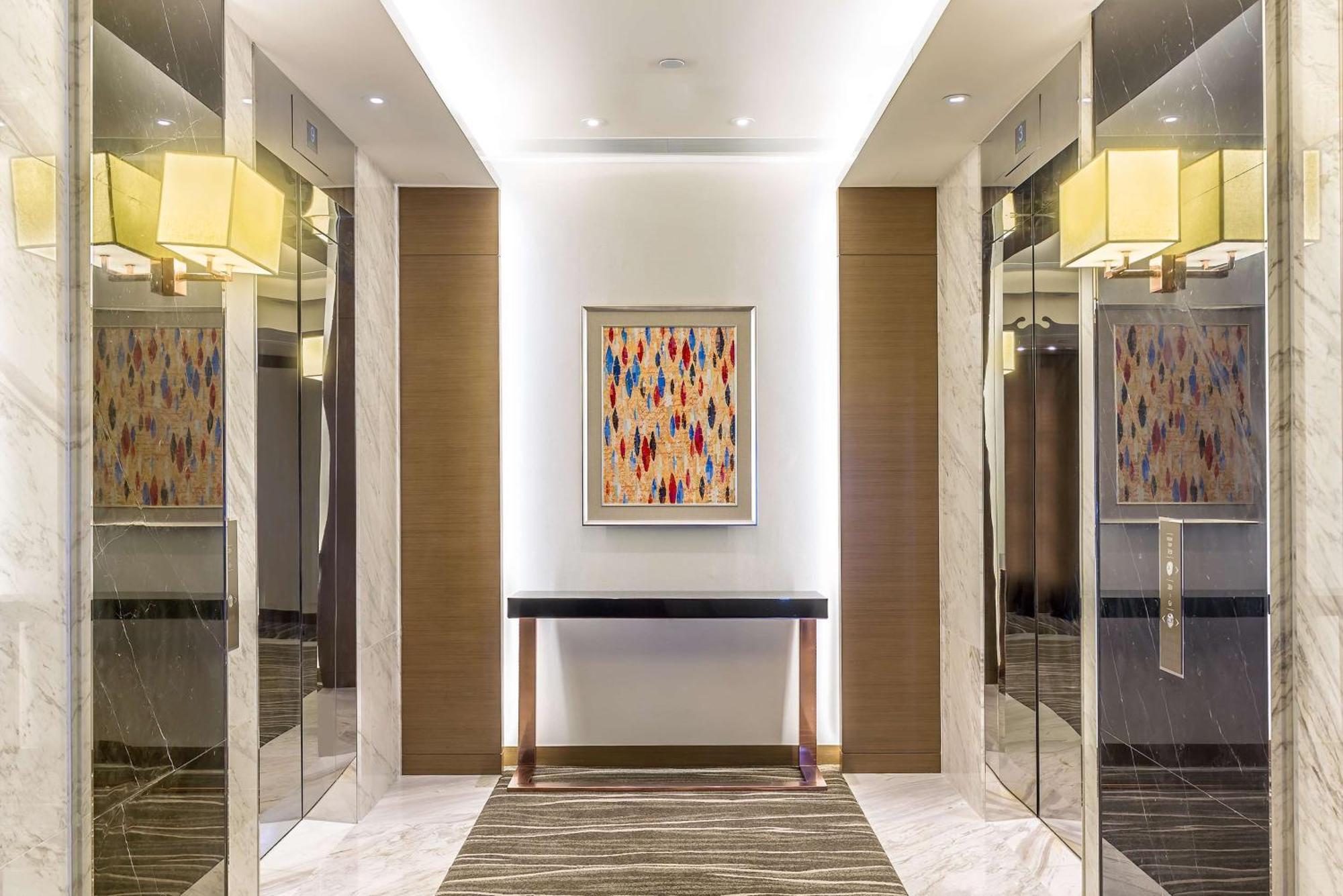 Hotel Hilton Garden Mongkok 3*