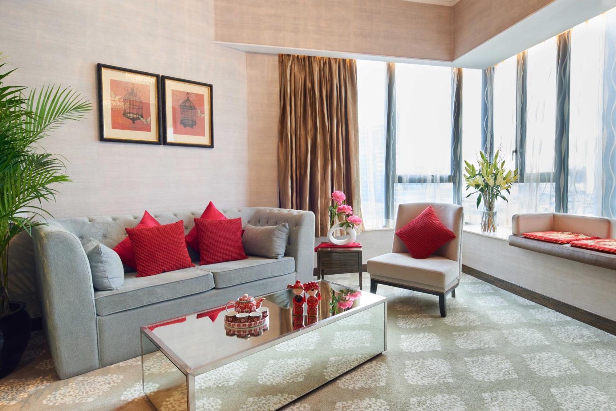 Dorsett Kwun Tong, Hotel