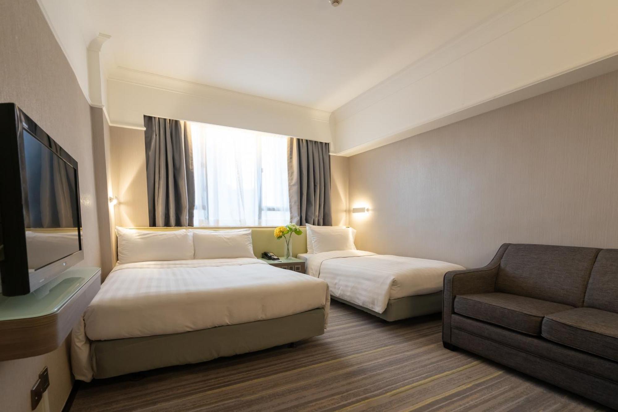 Panda 4* Hong Kong