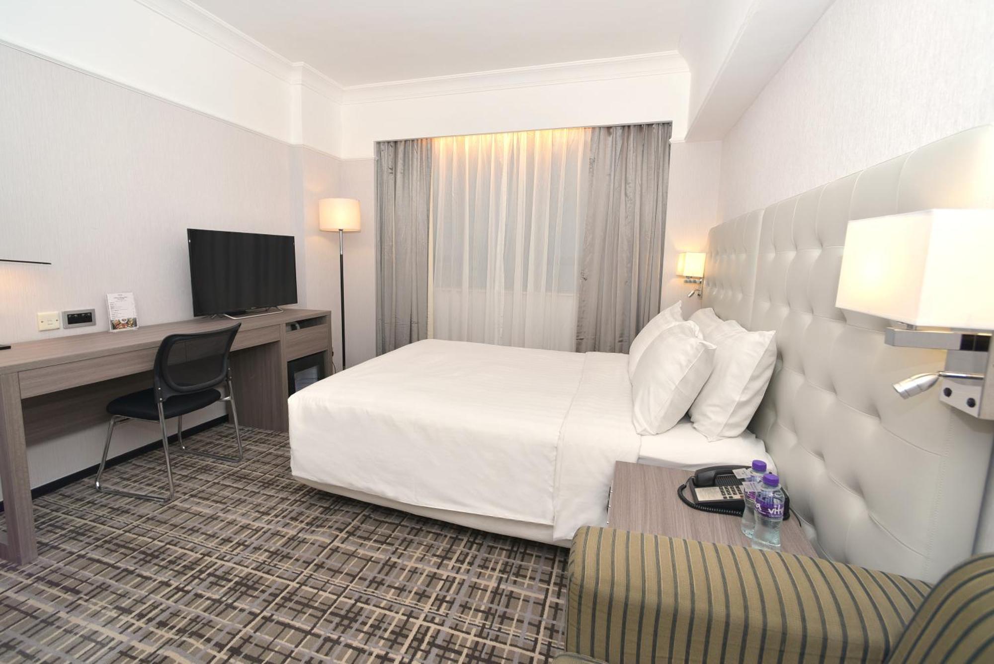 Panda Hotel 4*