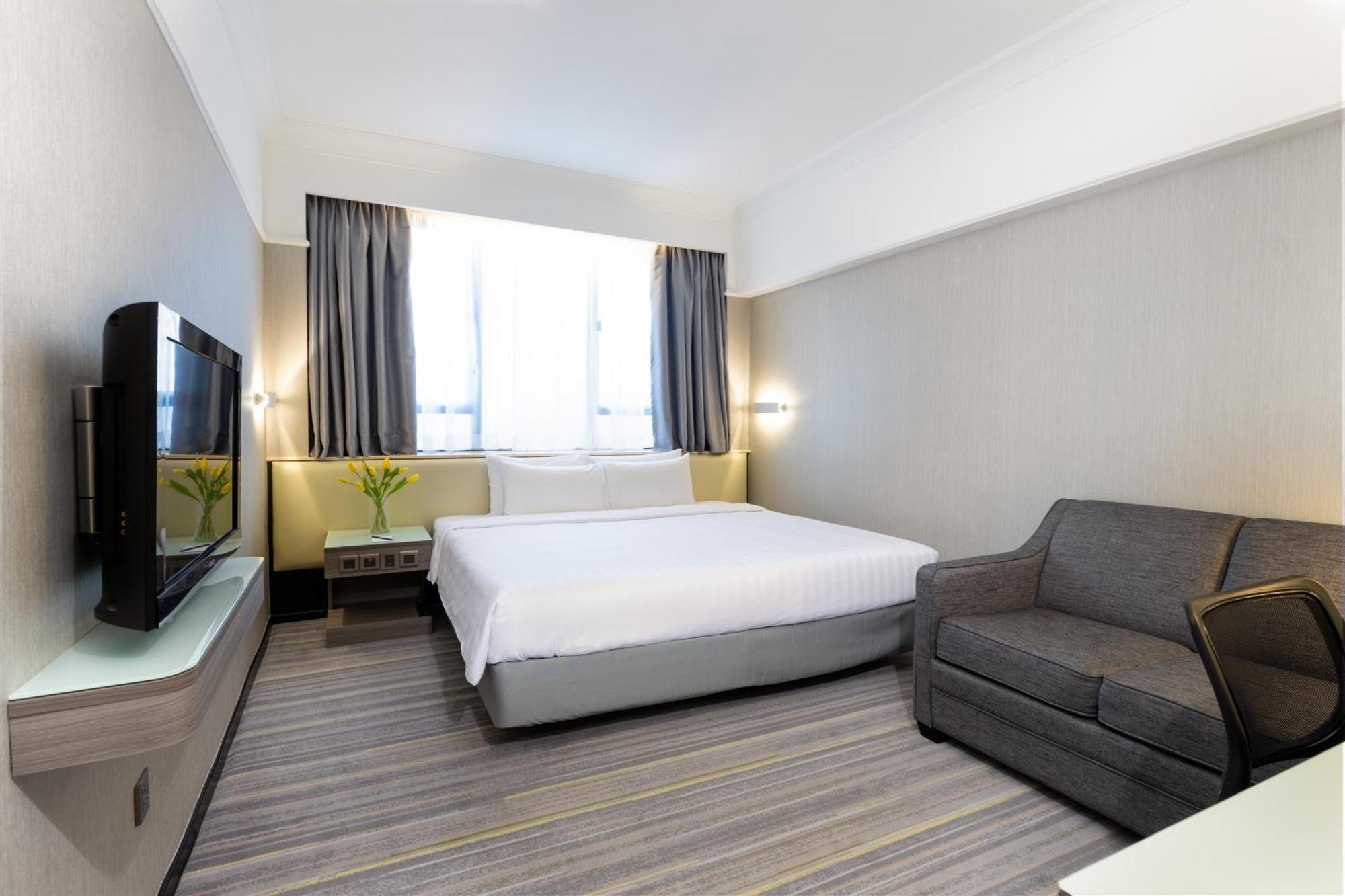 Panda Hotel 4*