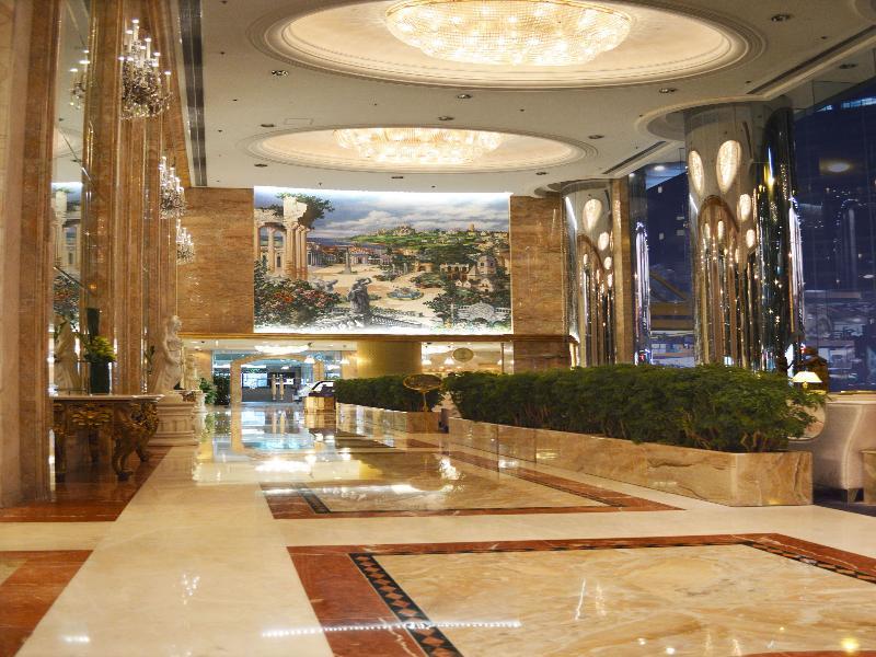 Regal 5*