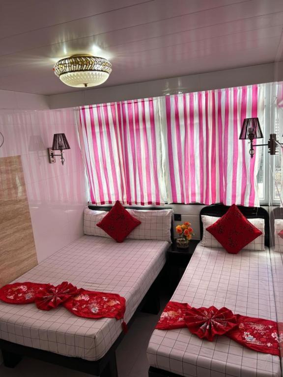 Delta Lounge Guest house Hong Kong
