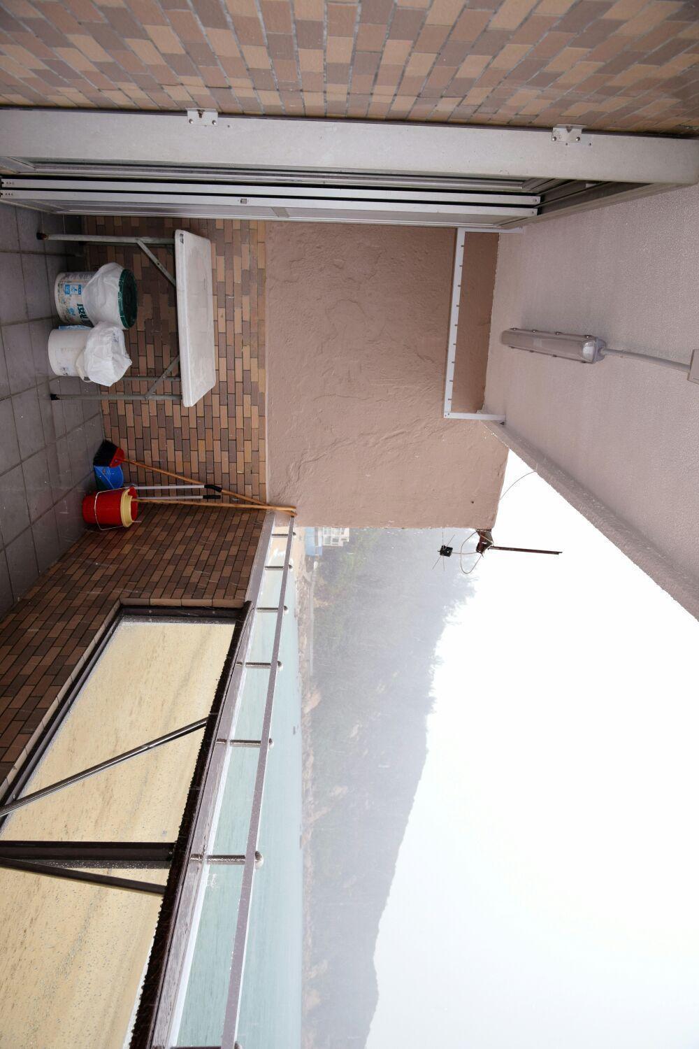 Sea View House