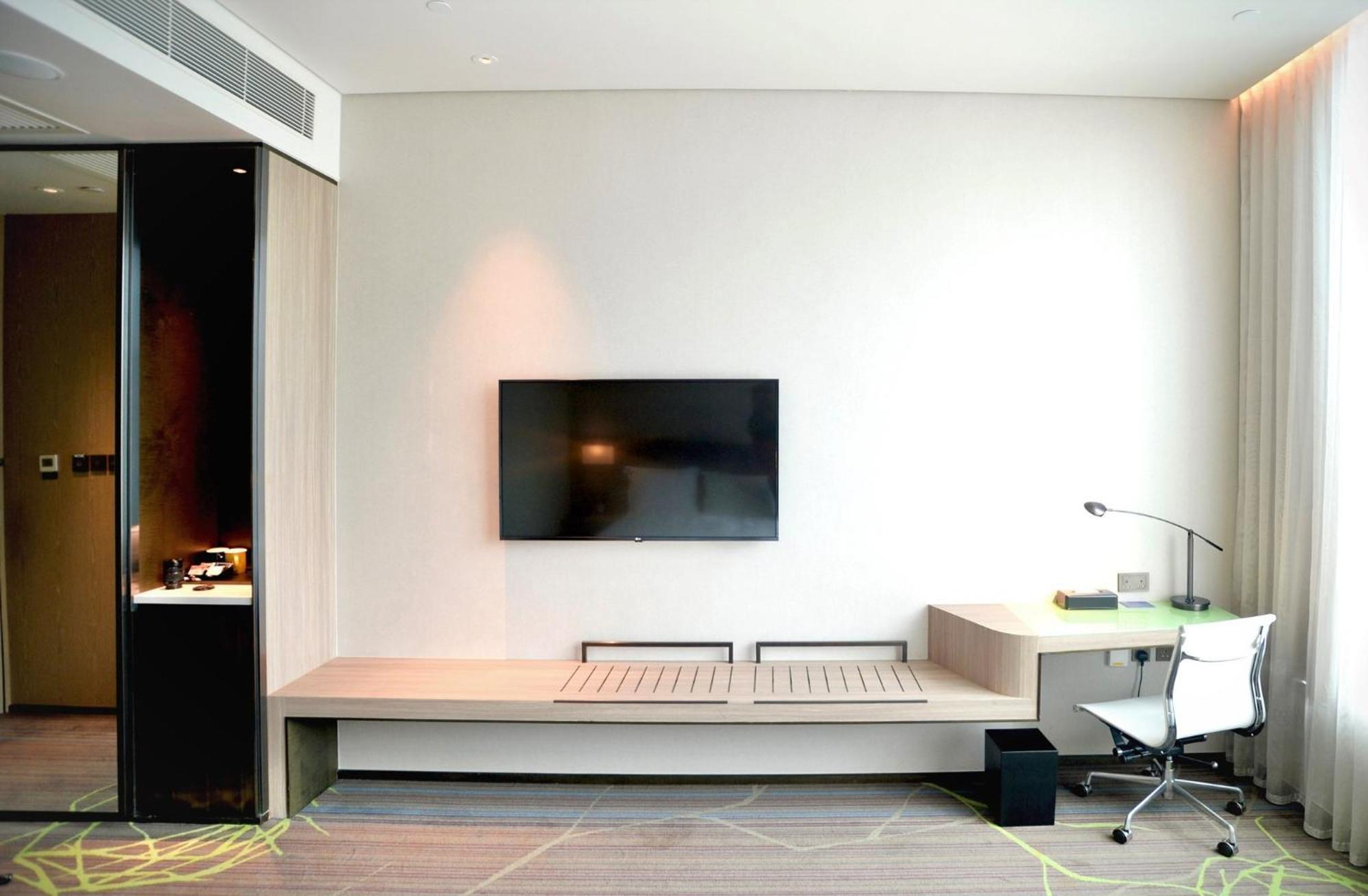 Express Kowloon Cbd2 By Ihg Hotel