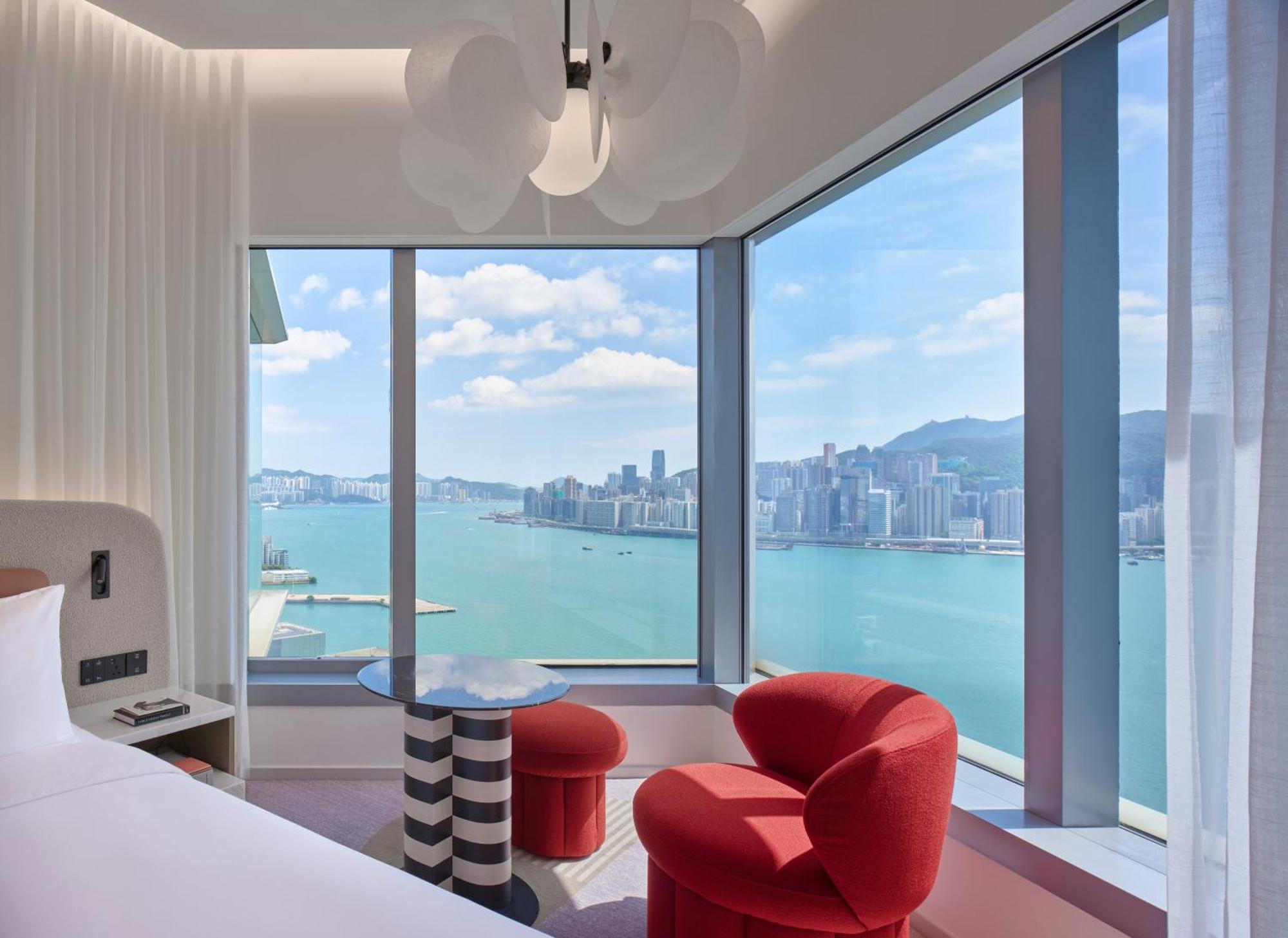 Mondrian Hotel 5*