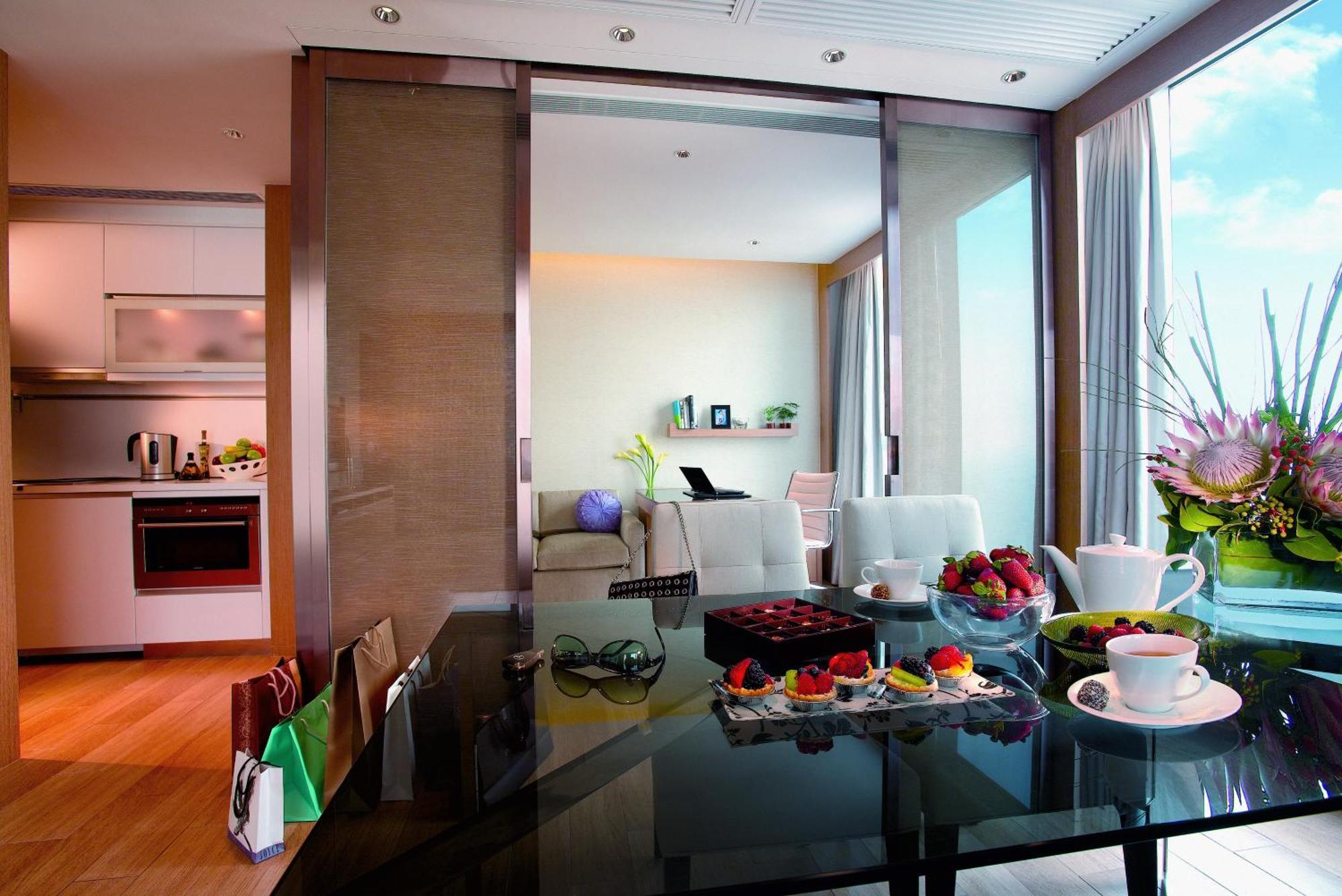 The Harbourview Place @ The Icc Megalopolis 5*