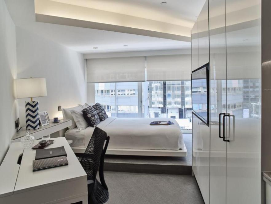 V Causeway Bay Aparthotel 4*