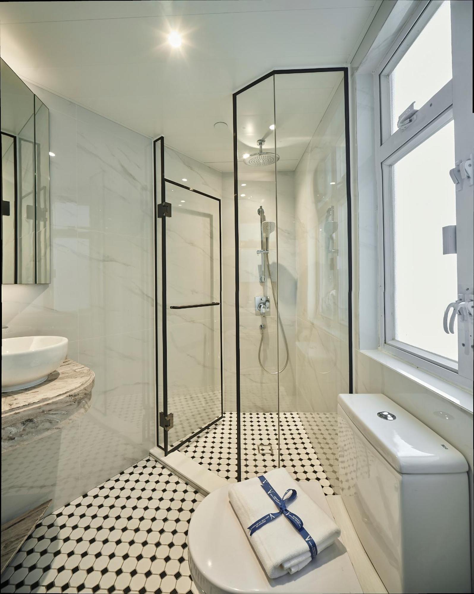 Aparthotel V Causeway Bay 4*