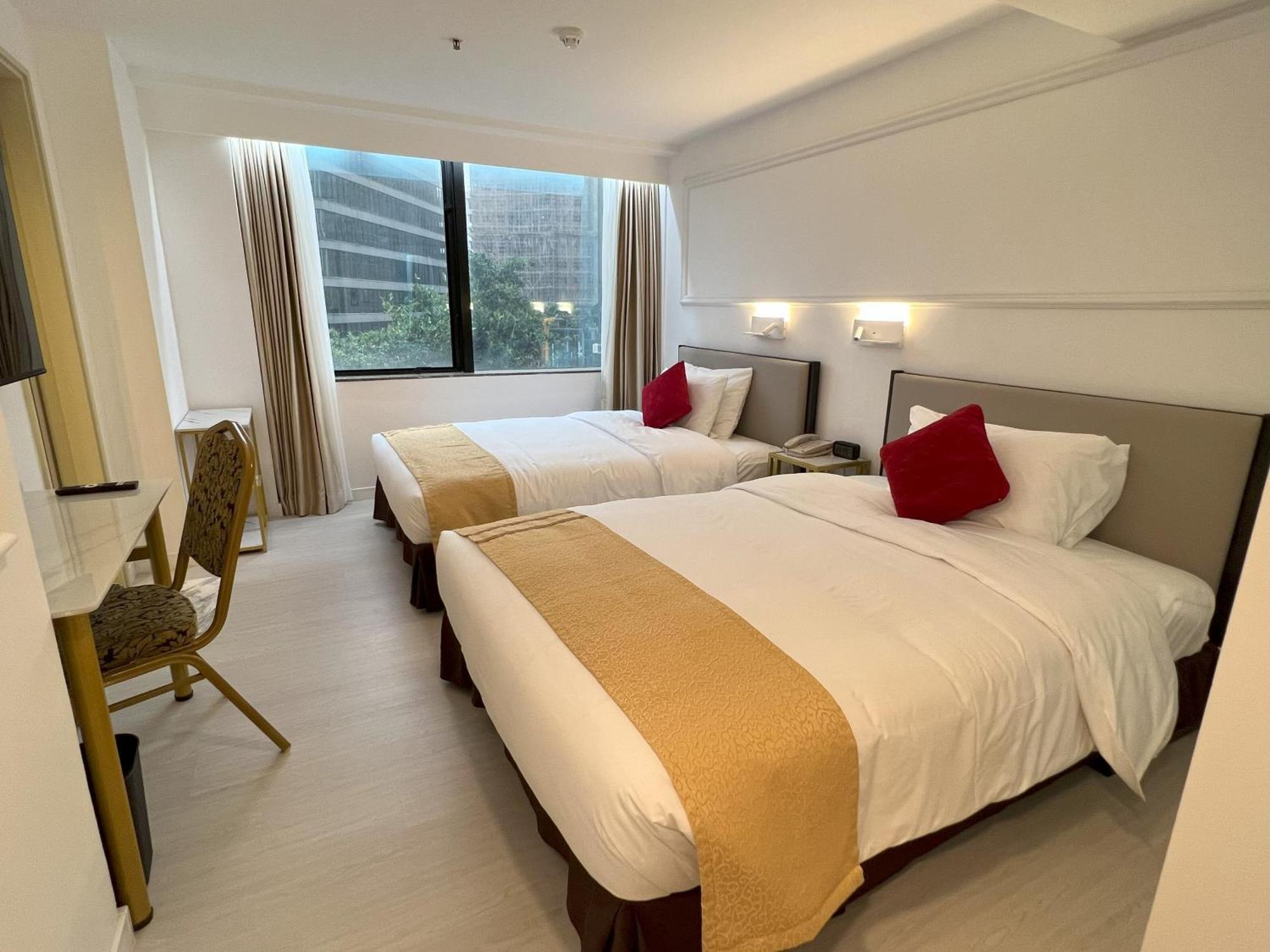 Best Western Plus Tsim Sha Tsui Hotel 4*
